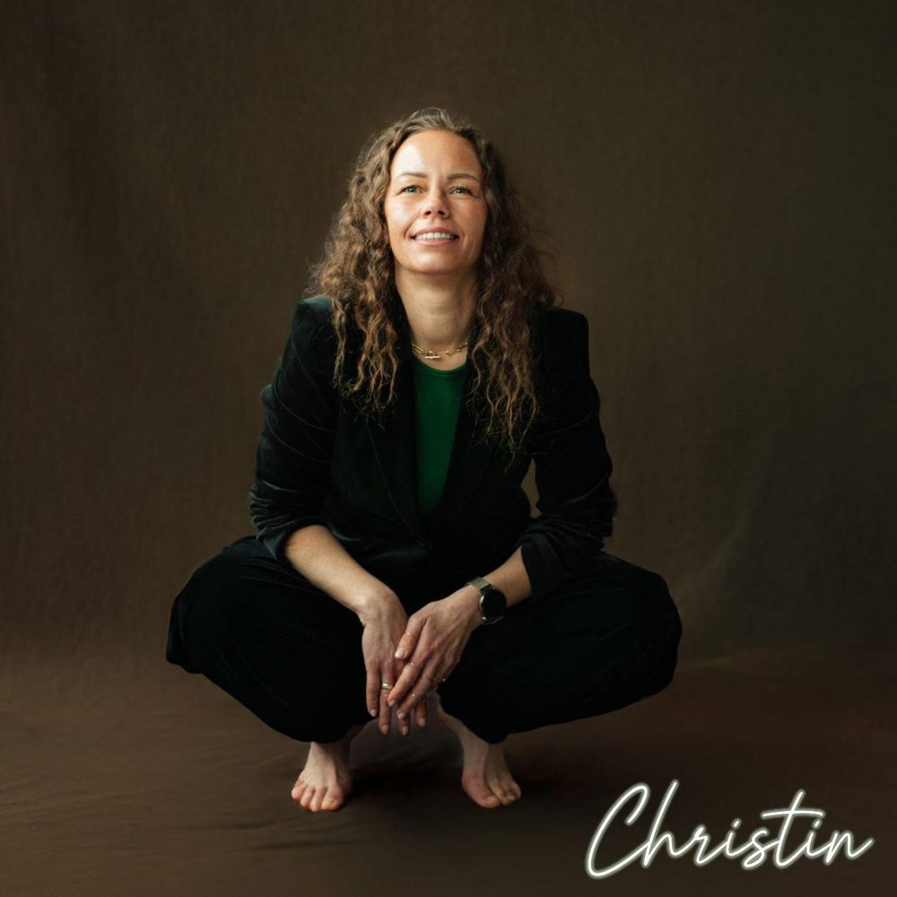 Christin Schöne - Medium logo